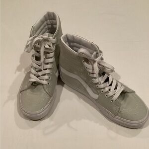 Women’s Vans Size 7.5